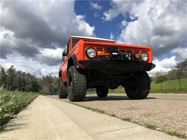 1974 Ford Bronco 302 V8 4x4 Truck Southern California - photo 5