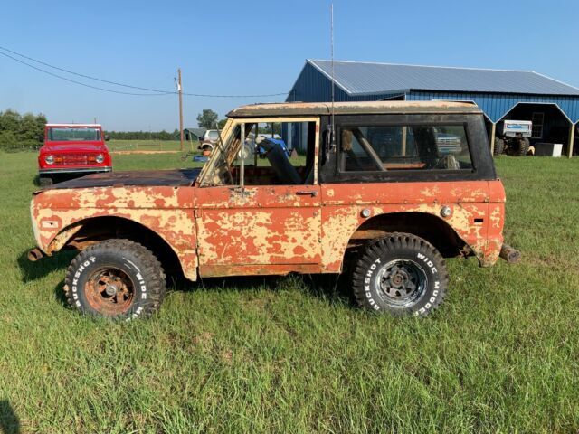 1974 Ford Bronco Wagon Orange 4WD Manual explorer 1974 Ford Bronco explorer