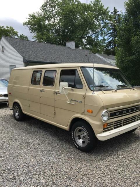 1974 Ford E-Series Van E100 - photo 6