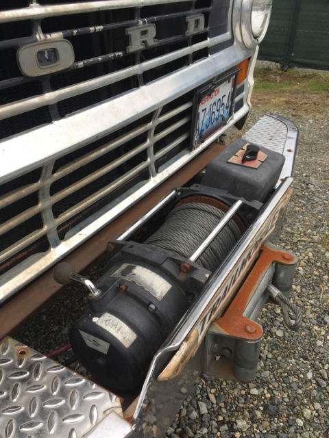 1974 Ford E-Series Van E300 1 ton 4X4 - photo 13