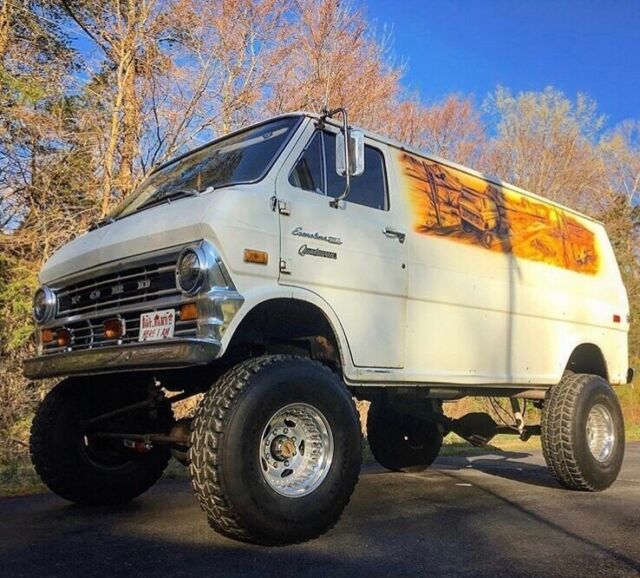 1974 Ford Econoline 4x4 Pathfinder Quadravan 4x4 Van 1974 Ford E-Series Van