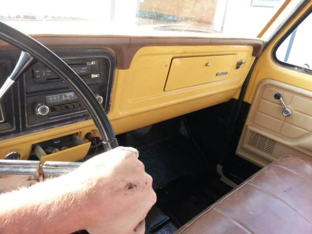 1974 Ford F-250 - photo 8