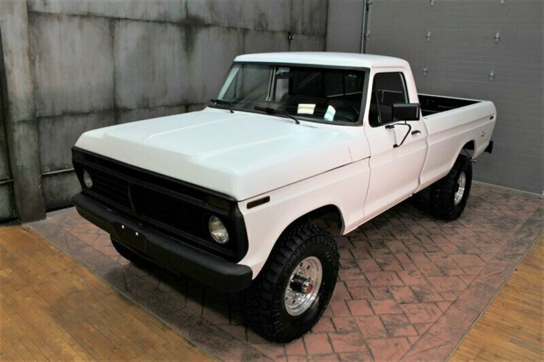 1974 Ford F-250 AWD - photo 3