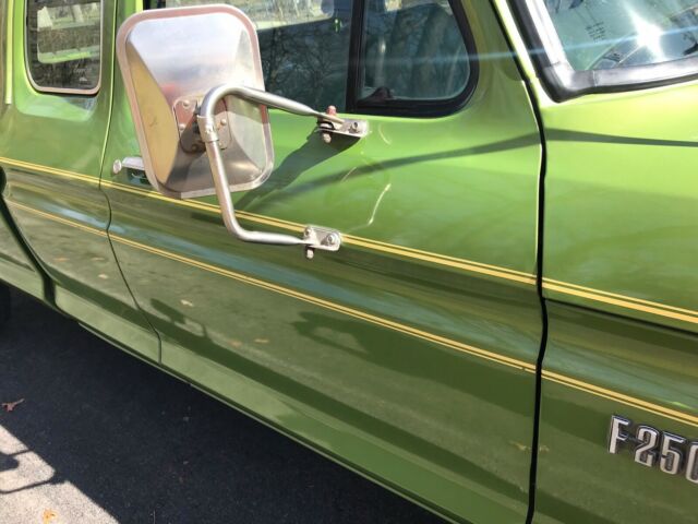 1974 Ford F-250 Custom - photo 5
