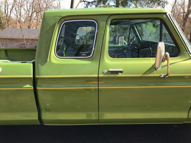 1974 Ford F-250 Custom - photo 6