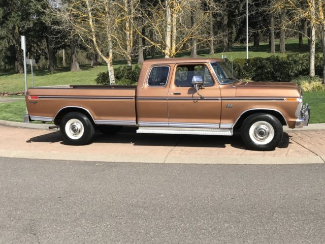1974 FORD F-250 HEAVY DUTY RANGER EX-CAB 1-OWNER ONLY 28K ALL ORIGINAL ALL STOCK 1974 Ford F-250