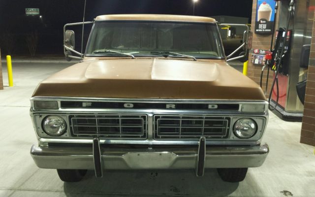 1974 Ford F-250 Ranger Camper Special - photo 2