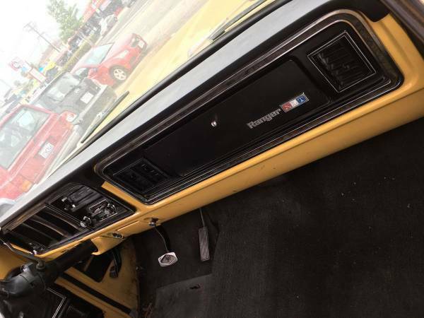 1974 Ford F-250 SUPER CAB - photo 10