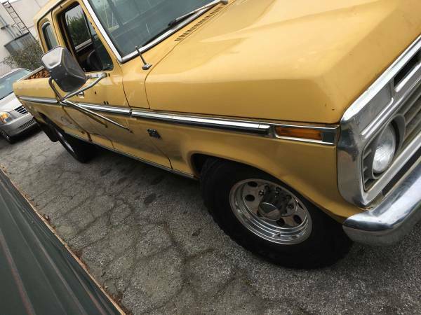 1974 Ford F-250 SUPER CAB - photo 4