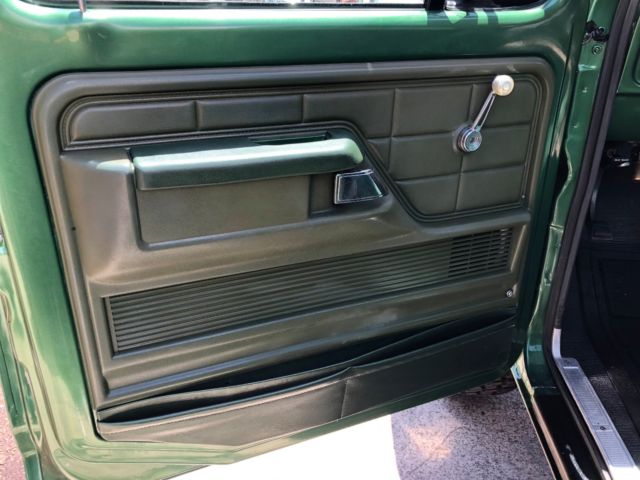 1974 Ford F-100 - photo 8