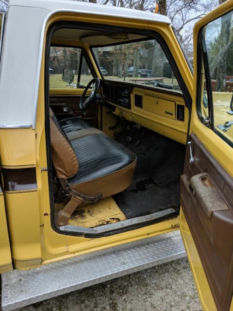 1974 Ford F-100 - photo 11