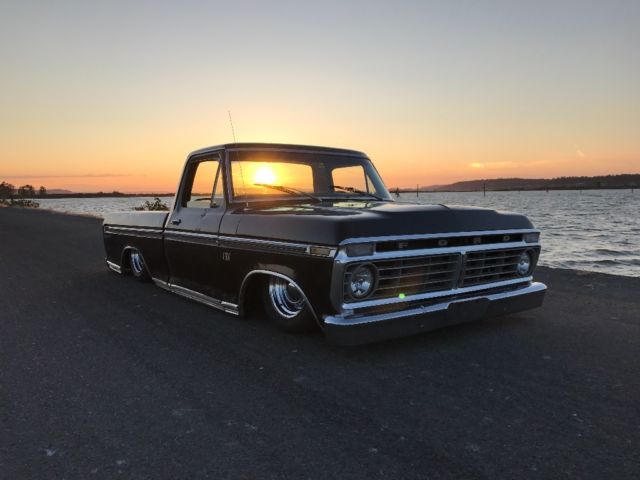 1974 ford f100 Ranger xlt Patina Restomod air bagged!! *free delivery* 1974 Ford F-100 Ranger Xlt