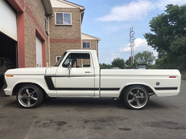 1974 Ford F-100 Custom - photo 9