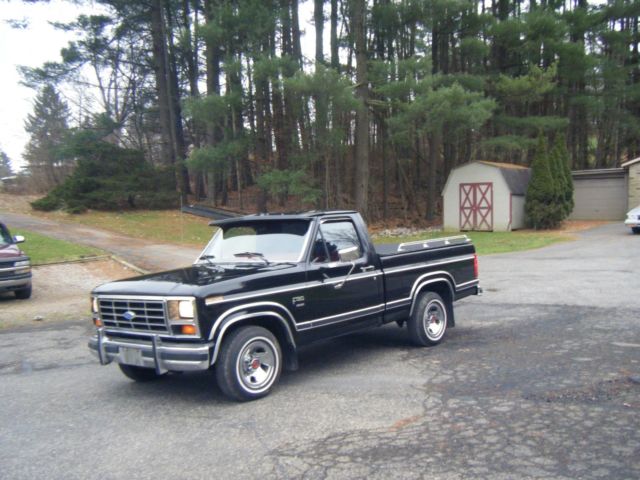 1984 Ford F-150 XLT - photo 13