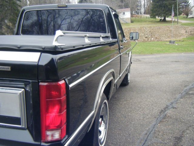 1984 Ford F-150 XLT - photo 8