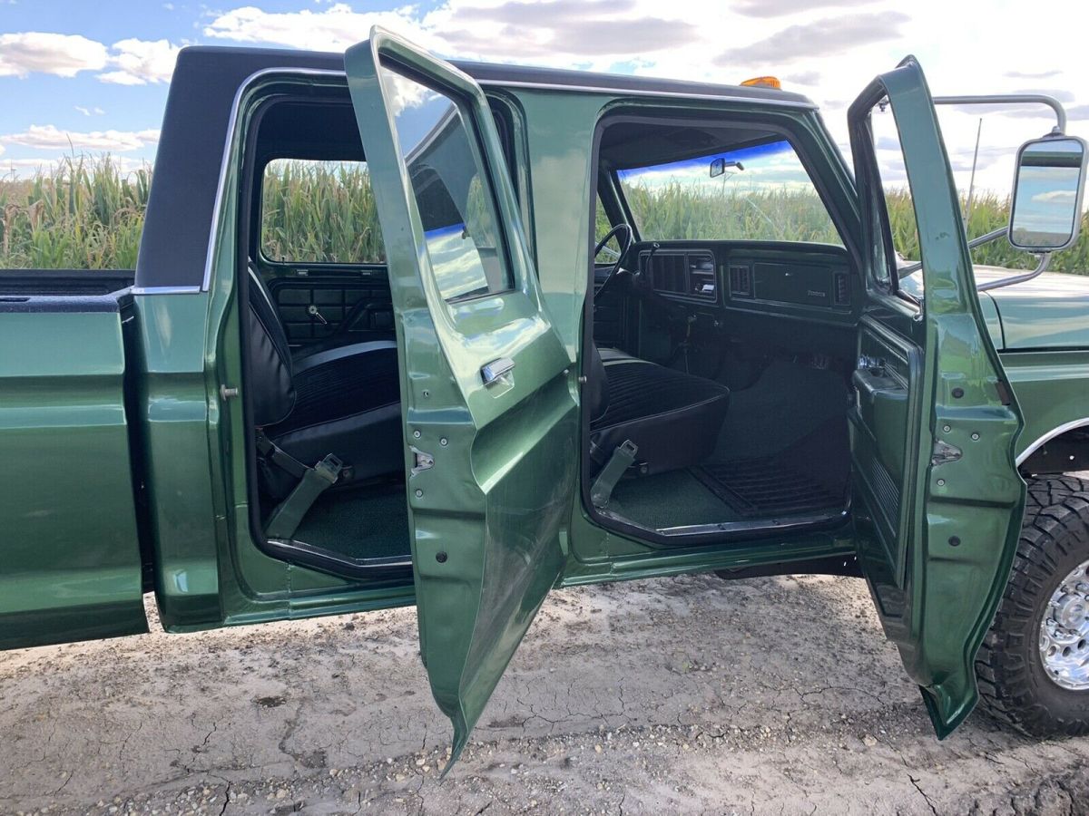 1974 Ford F250 Custom - photo 10