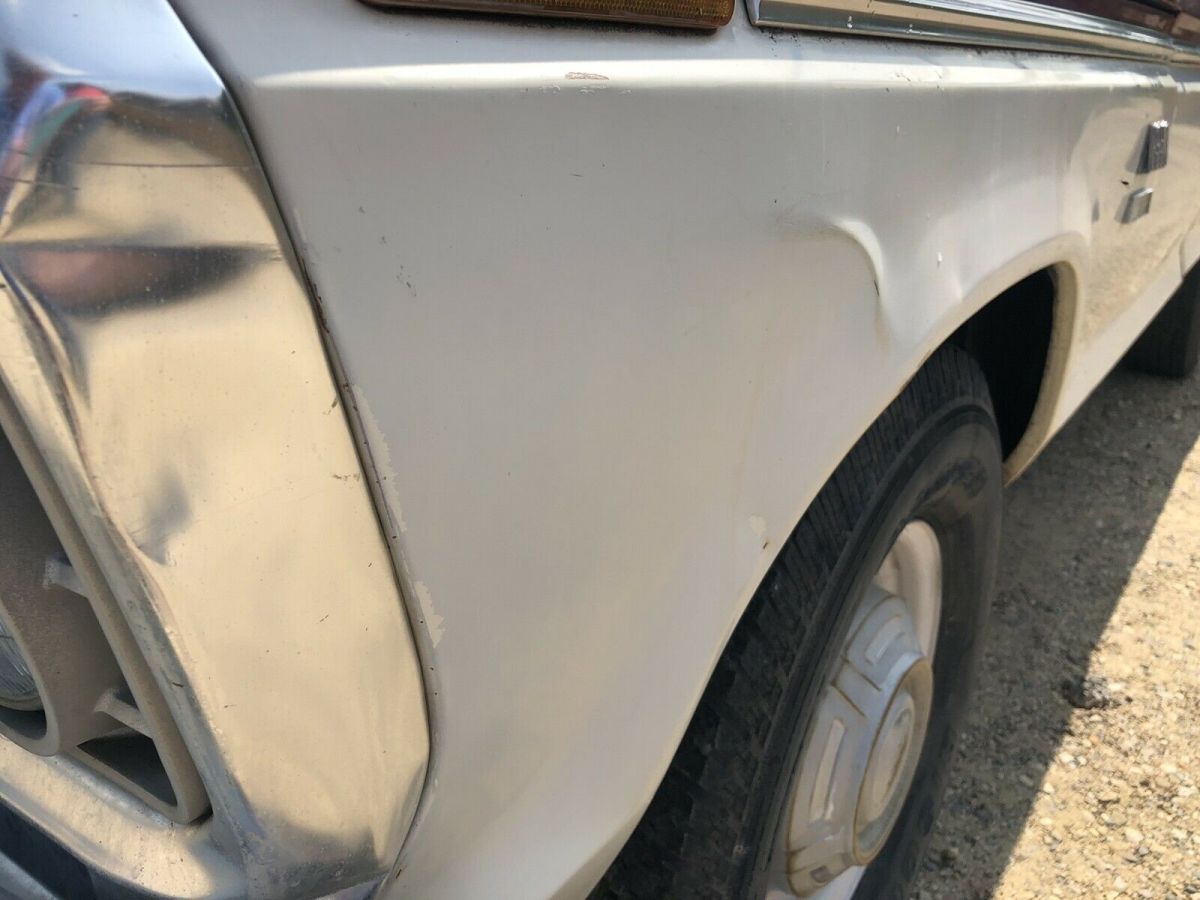 1974 Ford F350 Super Camper Special - photo 10