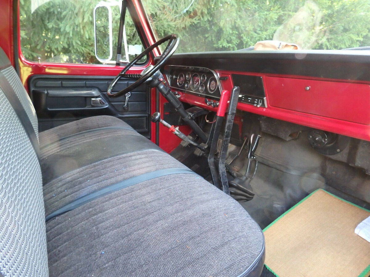 1974 Ford F600 - photo 13