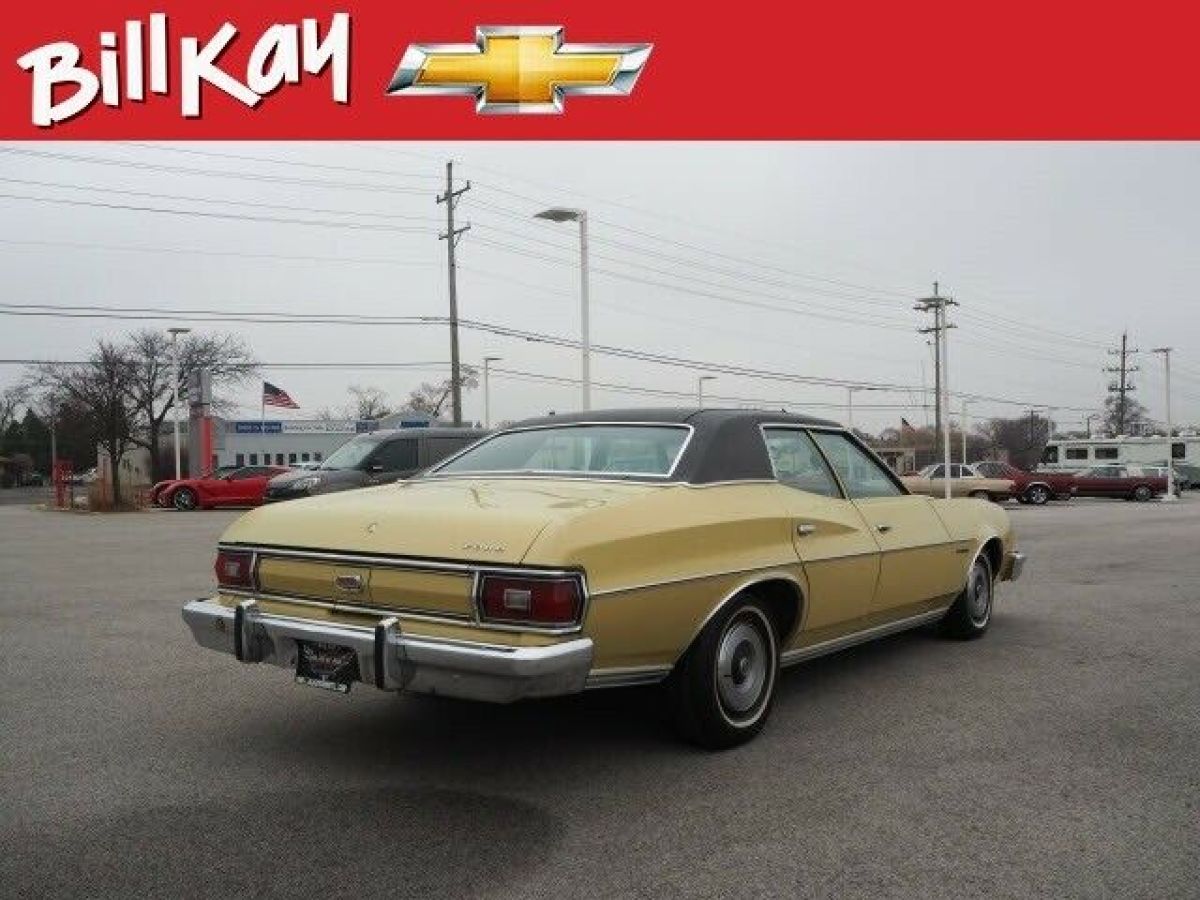 1974 Ford Torino 4 door - photo 4