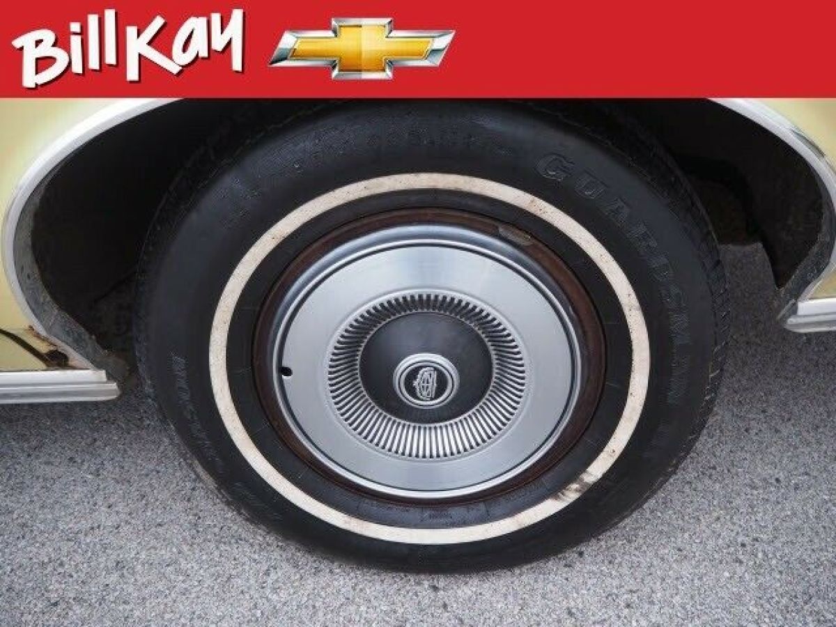 1974 Ford Torino 4 door - photo 9