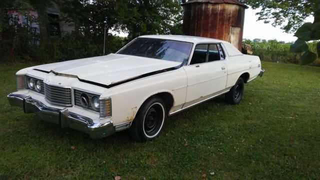 1974 Ford LTD - photo 2