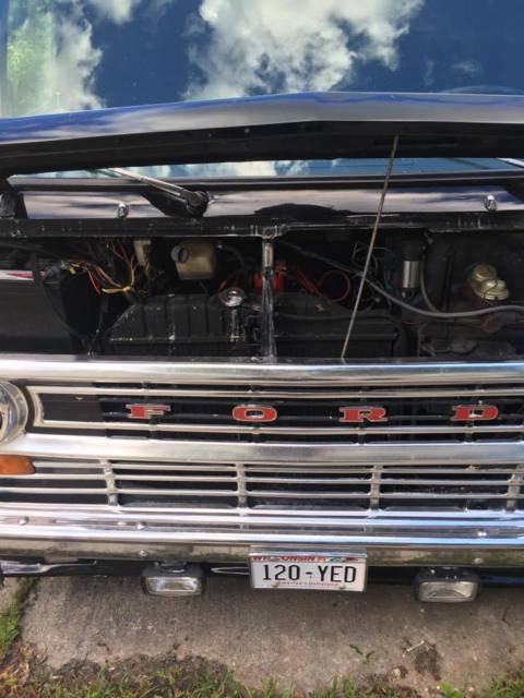 1974 Ford E-Series Van - photo 10