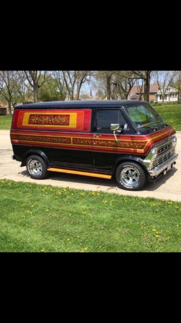 1974 Ford E-Series Van - photo 2