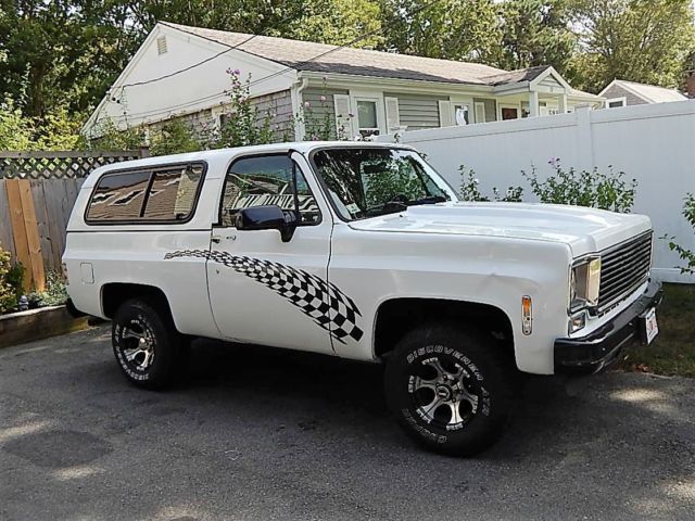 1974 GMC Jimmy 4X4 SUV: Full top Convertible, Rebuilt, Upgraded & Customized 1974 GMC Jimmy Chevy Blazer