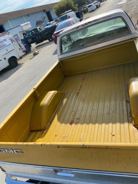 1974 GMC Sierra - photo 12