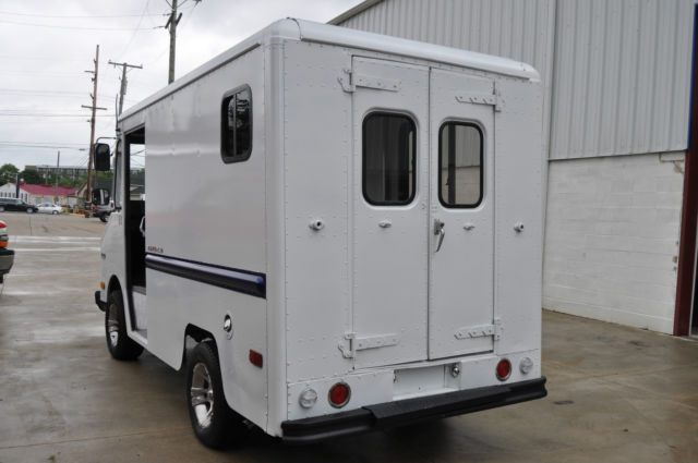 1974 GMC Value Van - photo 8