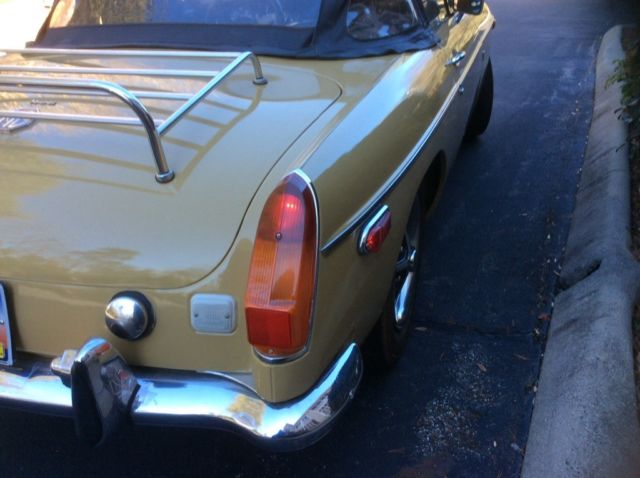 1974 MG MGB - photo 4