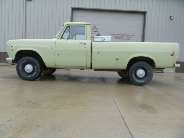 1974 IH 100 Pickup Truck only 35k miles, 345 V8 4 Speed 4X4 PS PB Nice 1974 International Harvester 100