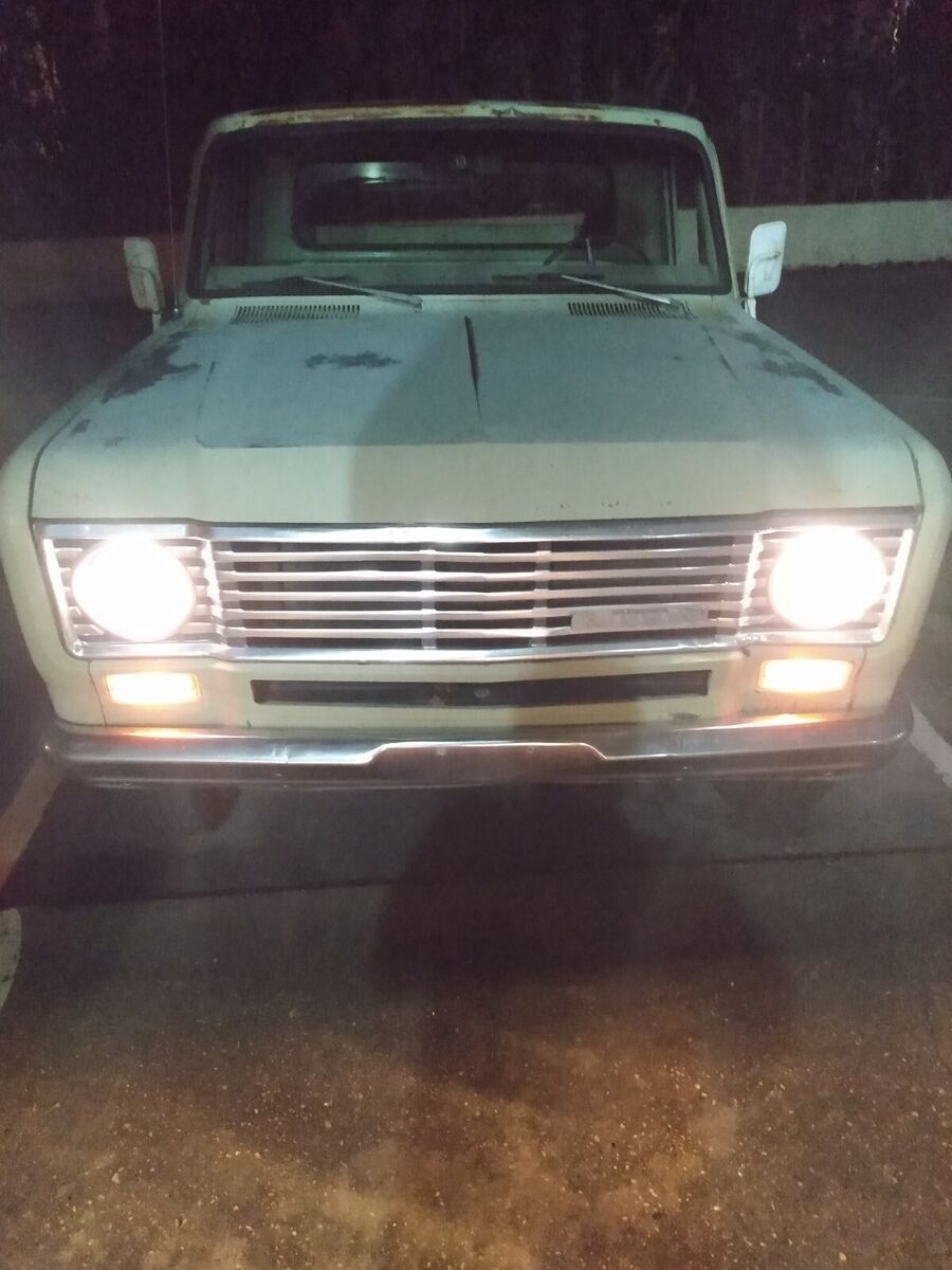1974 International Harvester 1/2 Ton Pickup - photo 11