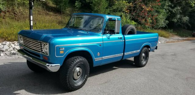 1974 International 200 3/4 Ton 4x4 Pickup 1974 International Harvester 200