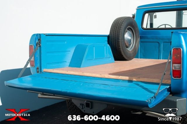 1974 International Harvester 200 ¾-ton 4x4 Pickup - photo 10