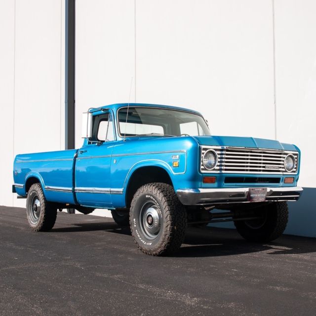 1974 International Harvester 200 ¾-ton 4x4 Pickup - photo 4