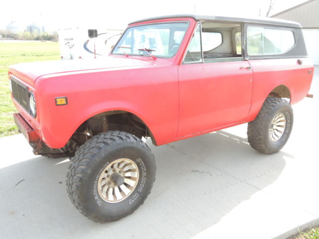 1974 International Harvester Scout II 345/AT/PS/PB runs n drives 33x12.5x15 tire 1974 International Harvester Scout
