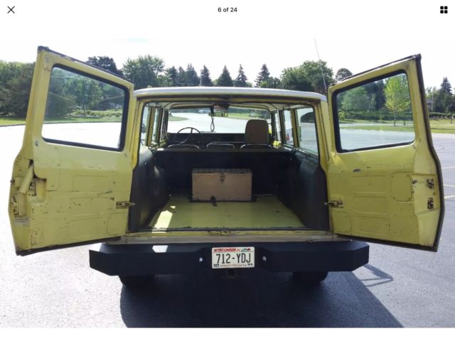 1974 International Harvester Travelall 200 4x4 - photo 5