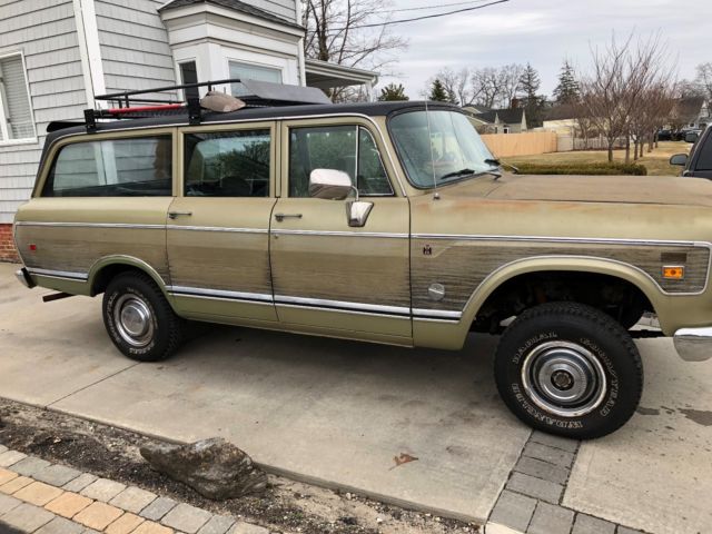 1974 International Harvester 100 - photo 2