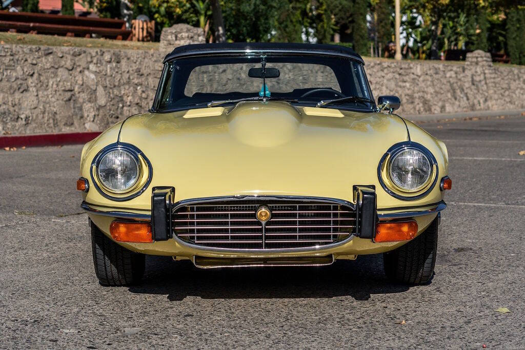 1974 Jaguar E-Type Roadster - photo 4