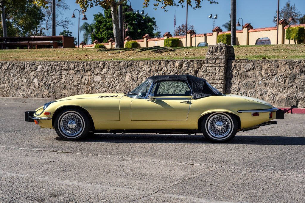 1974 Jaguar E-Type Roadster - photo 6