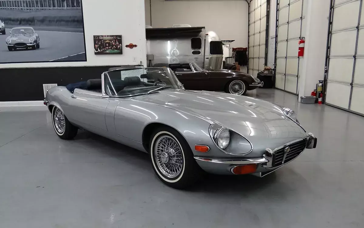1974 Jaguar E-type Series 3 V12 Roadster. Owned for 40 years. Exceptional! LOOK 1974 Jaguar E-Type XKE E-type Series 3 V12 Roadster