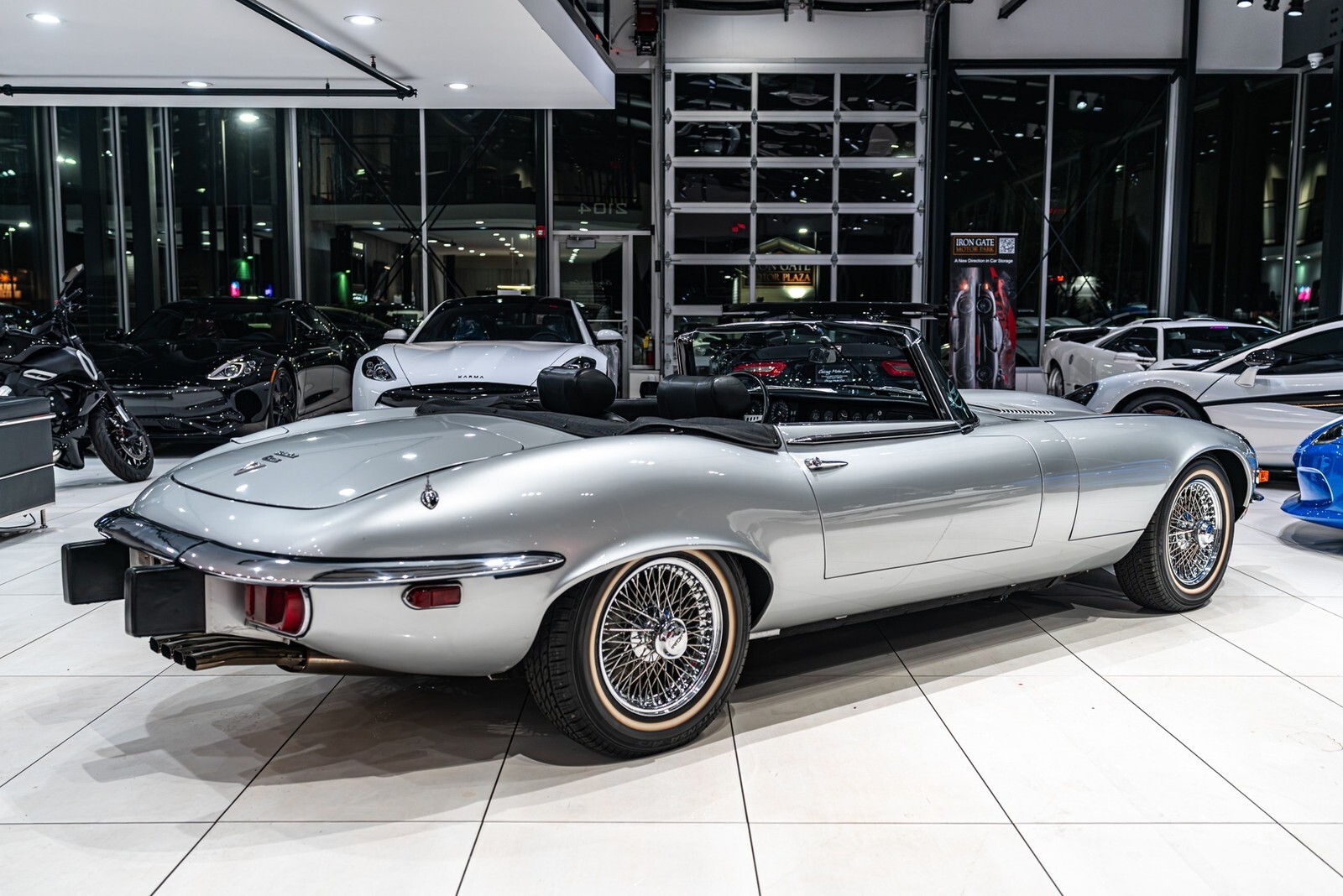 1974 Jaguar E-Type Series III Numbers Matching! 11k Original Miles! J - photo 4