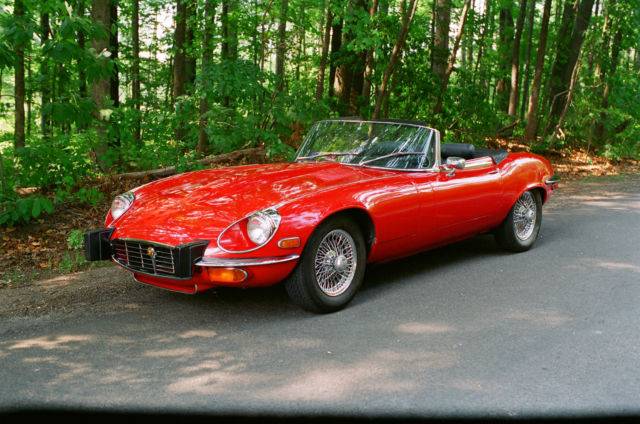 1974 Jaguar E-Type V-12 convertible 1974 Jaguar E-Type