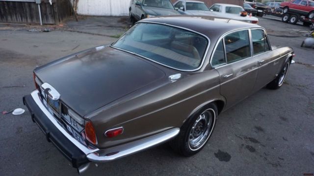 1974 Jaguar XJ12L Delux - photo 7