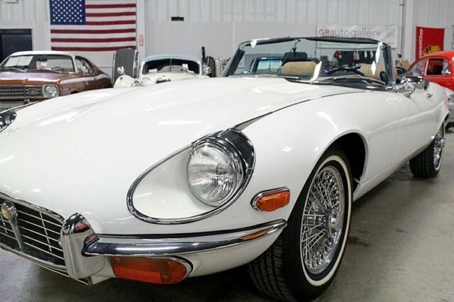 1974 Jaguar XK Series III Roadster - photo 9