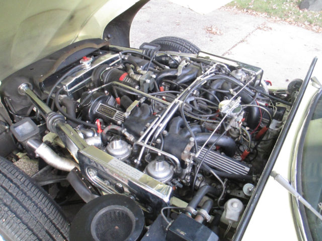 1974 Jaguar XKE Series 3 V-12 E type Primrose Yellow OTS A/C AUTO - photo 3