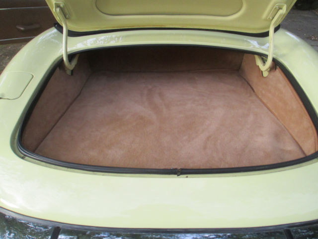 1974 Jaguar XKE Series 3 V-12 E type Primrose Yellow OTS A/C AUTO - photo 7