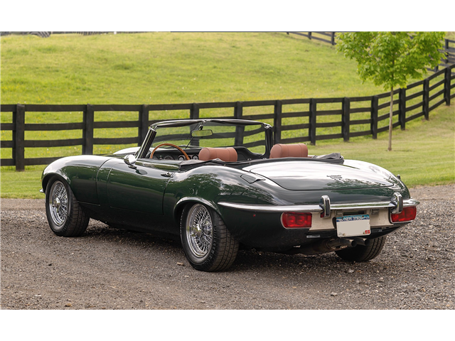 1974 JAGUAR E-TYPE V12 - photo 2