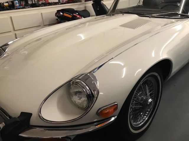 1974 Jaguar E-Type Black - photo 3